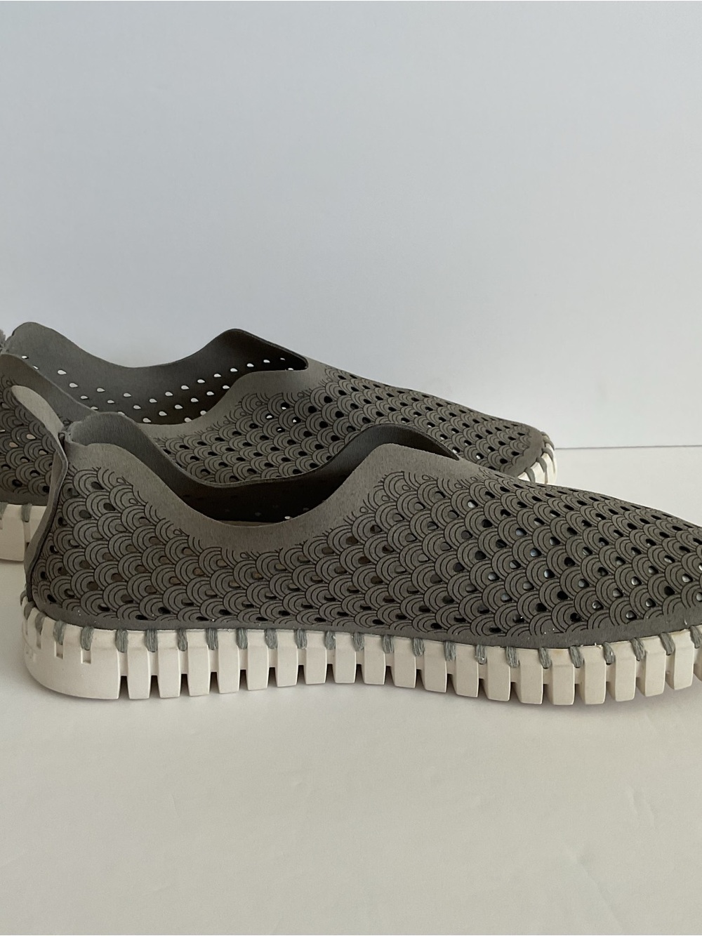 Ilse Jacobsen Hornbaek Women's Tulip Sneakers Size 40 - Picture 4 of 9